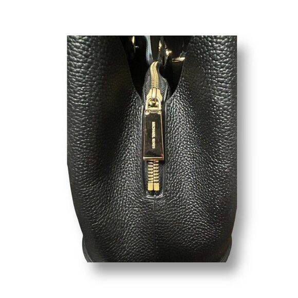 Michael Kors Mercer Gallery Leather Tote Black Gold Hardware Center Zip Pebbled - Picture 11 of 16